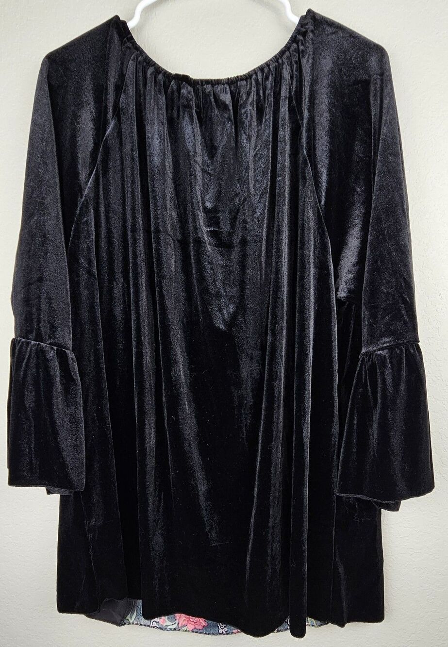 Pioneer Woman Women's XXL 2XL Black Floral Velour Top Shirt Boho Bell Sleeves - Picture 8 of 11